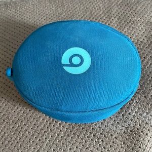 Beats wireless headphones